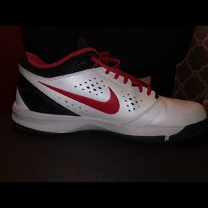 Nike Zoom Attero (Men’s - 11.5)